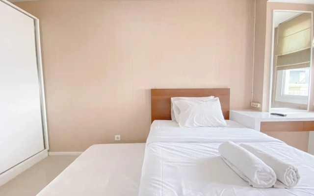 Modern 2Br Apartment Without Living Room At Parahyangan Residence