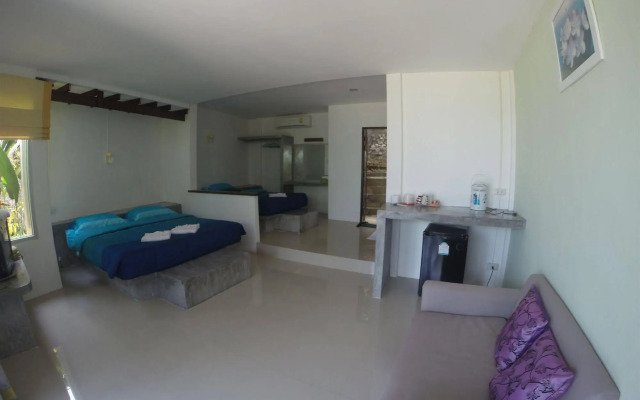 Moon Beach Resort