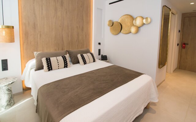 M Hotel