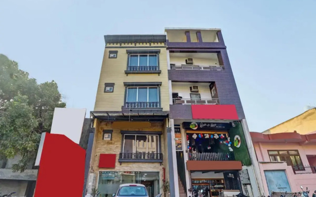 Townhouse 691 Hotel Sulit