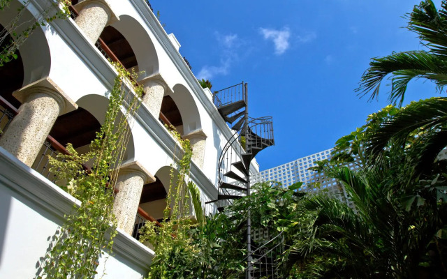 San Pedro Suite Hotel