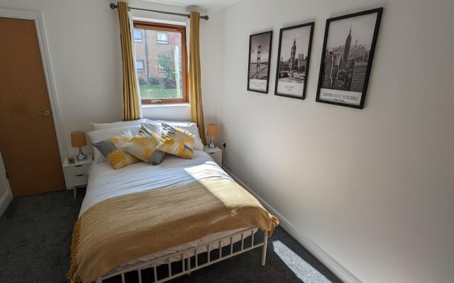 Greenhithe Flat-kent- 20 Mins to London-petsok
