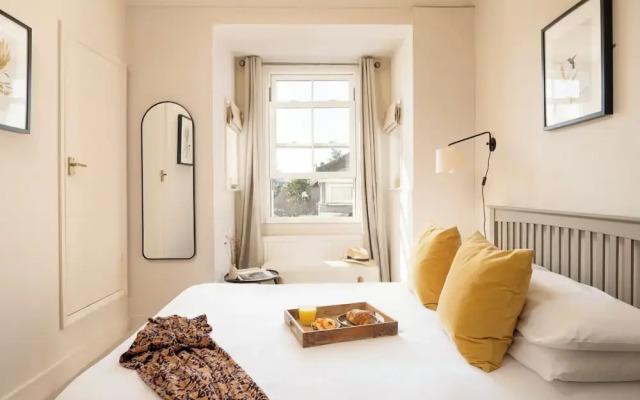 Morleys Bistro | By Huluki Sussex Stays