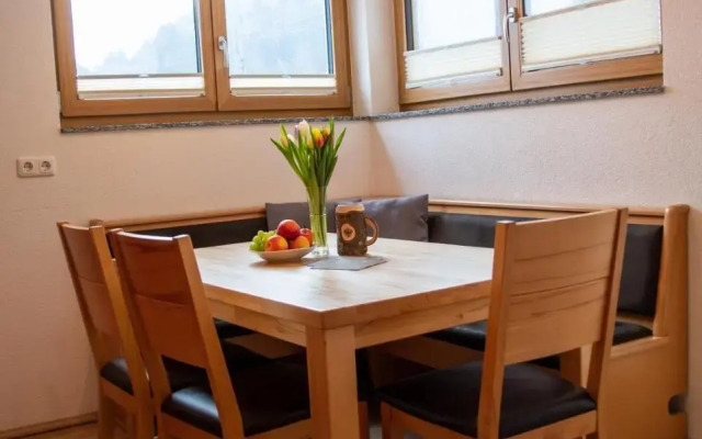 Haus Raggl Pension