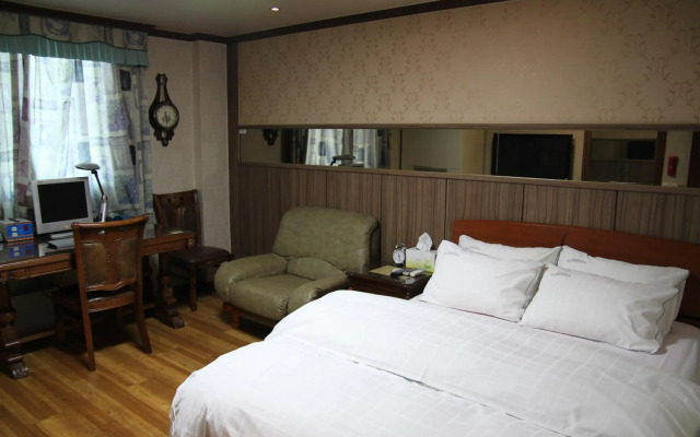 Western Hotel