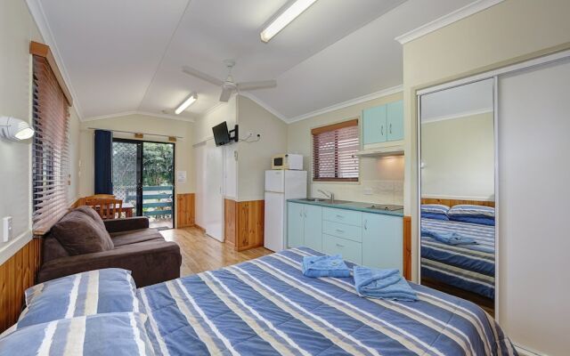 August Moon Caravan Park