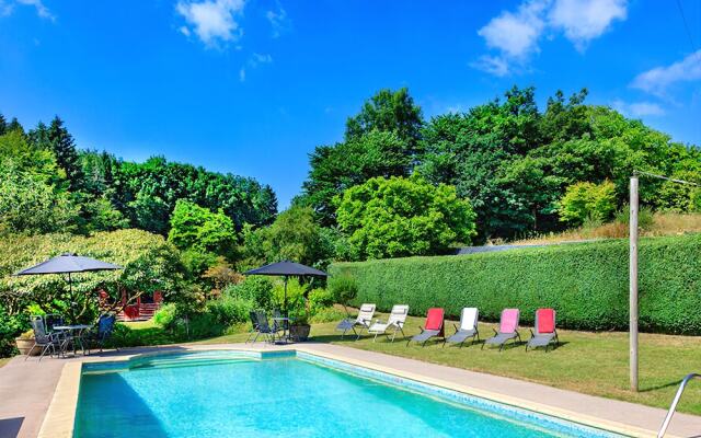 Middle Coombe Farm