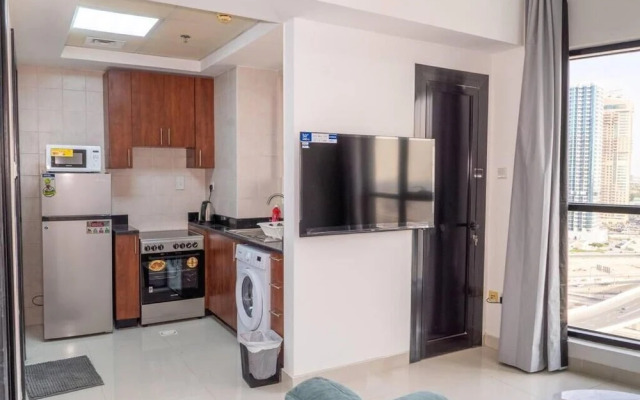 1BR Near Metro and Tramp