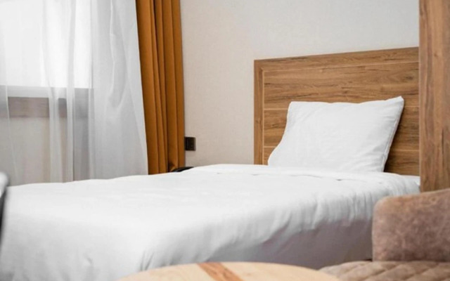 Yarmouk International Hotel