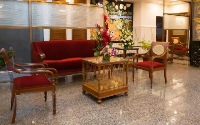 Oyo 17233 Hotel Raj Resort