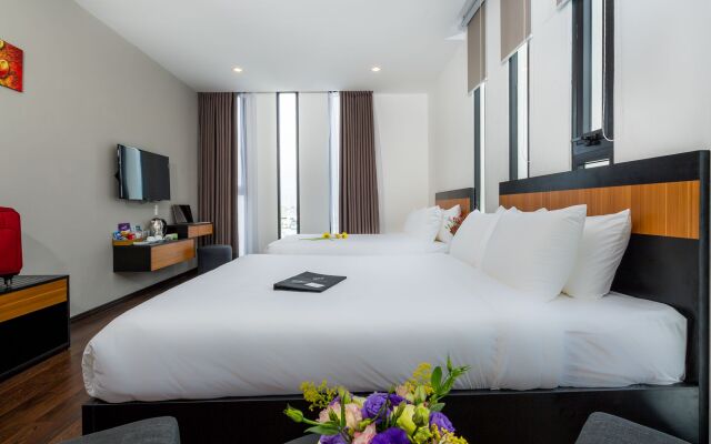 Platinum Danang Hotel