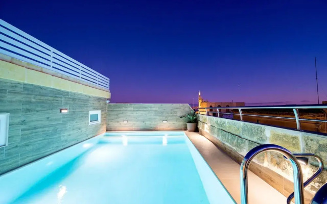 C4 Retreats by Georges Boutique Living