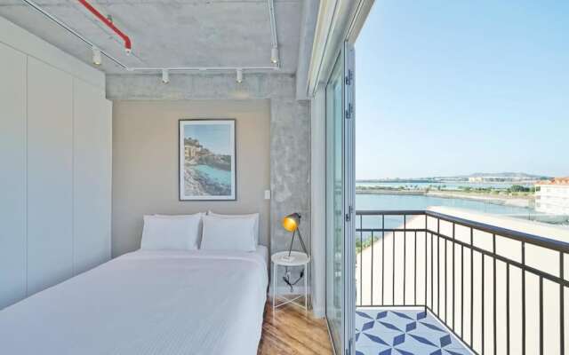 w Splendid 2BR With Terrace in Plaza Herrera