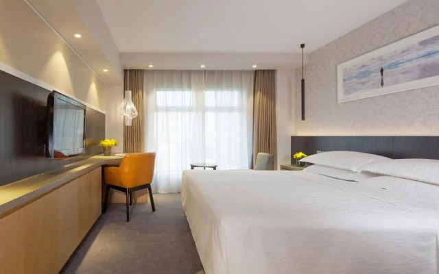 Beijing Landmark Hotel