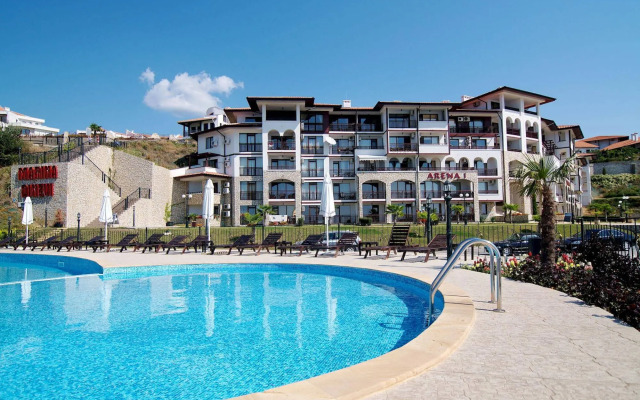 ARENA Aparthotel