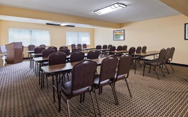 Best Western Executive Suites - Columbus East