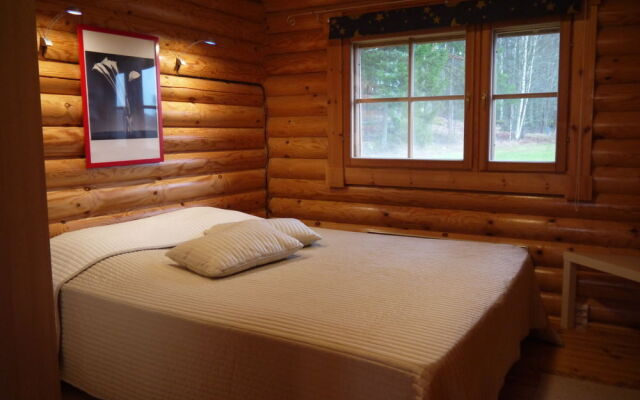 Hotelli Hanhi Cottages