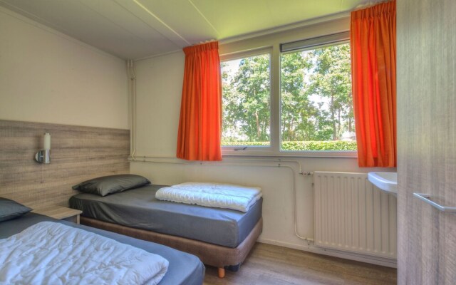 Single Storey Isolated Bungalow 3 Km. From Renesse And Beach