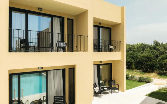 Marea Suites
