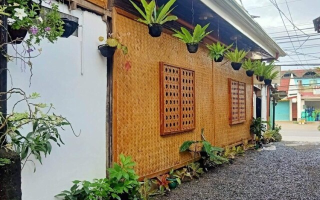 Balai Vivencio Hostel