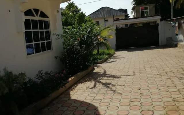 Salhiya Lodge - Hostel