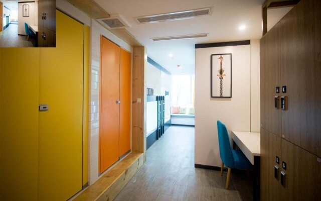 T&Q Hostel Broad and Narrow Alley Branch