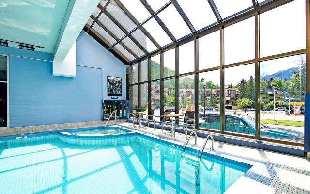 Best Western Plus Banff International Lodge
