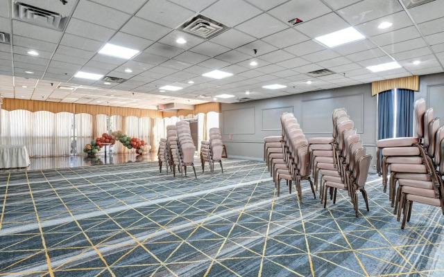 Holiday Inn Piscataway Somerset by IHG