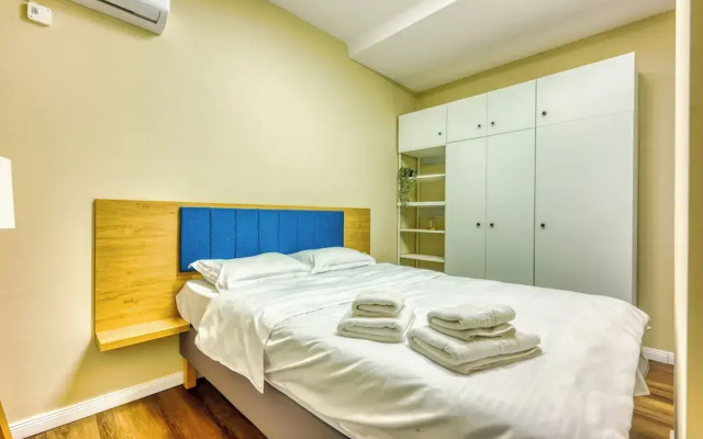 Piata Romana Suites - Pumo Properties