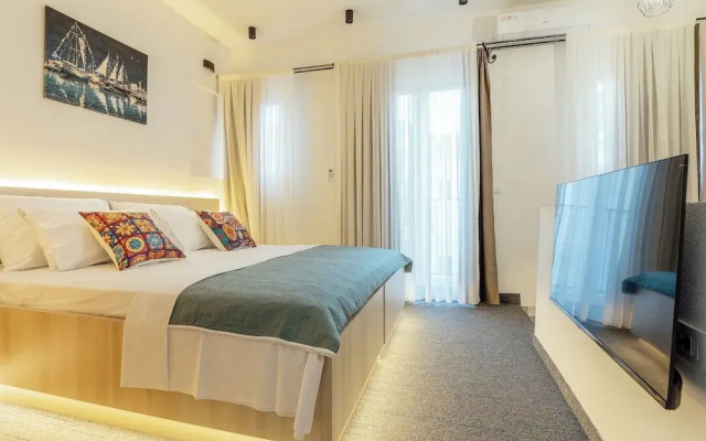 Hotel Subra Atrium