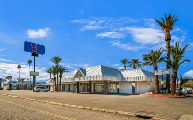 Motel 6 Tucson, AZ
