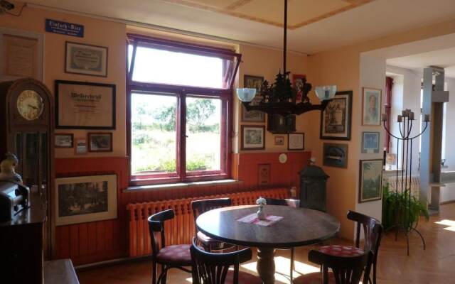 Waldhaus Colditz Garni