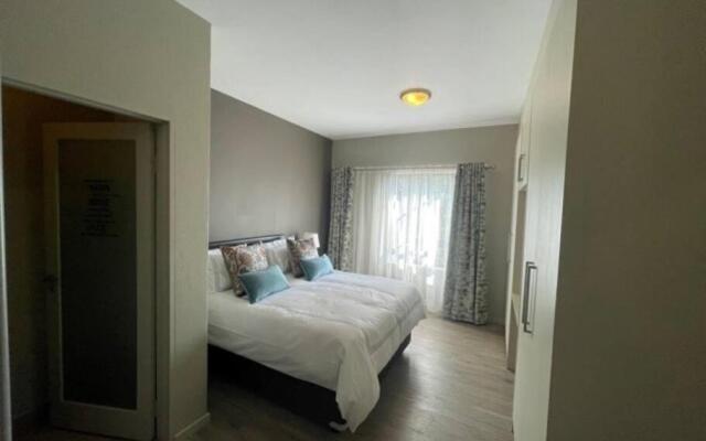 Lovely 2 Bedroom Rental Unit Available Immediately