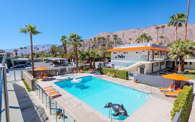 The Twist Palm Springs