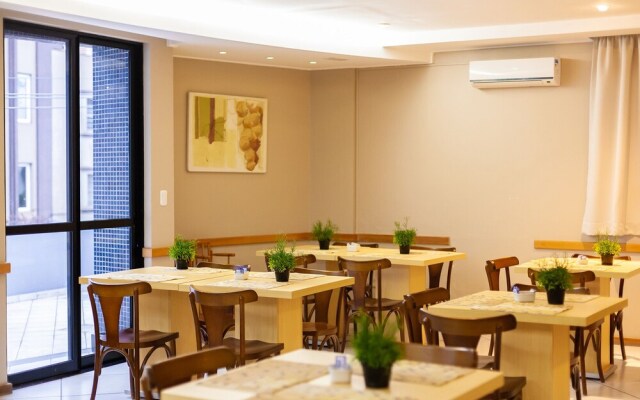 Tri Hotel & Flat Caxias