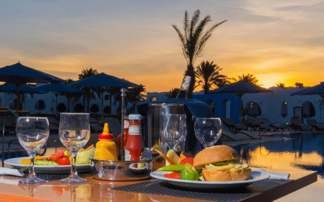 Safir Dahab Resort