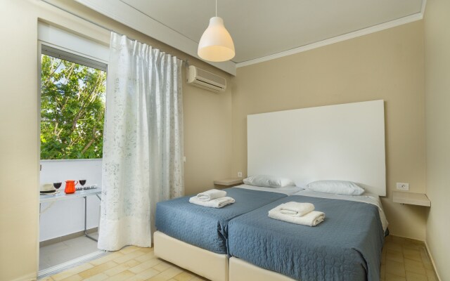 Lefka Hotel, Apartments & Studios