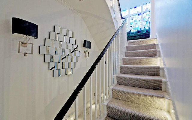 Imperial Victoria Square