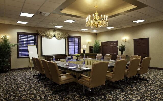 Chateau Inn and Suites