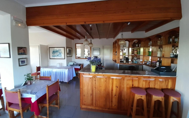 Phaethon Hotel