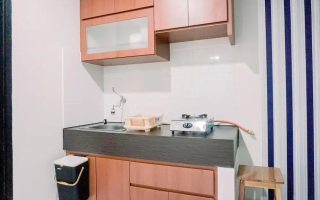 Homey And Warm 1Br At Sentraland Cengkareng Apartment