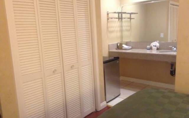 Omeo Suites