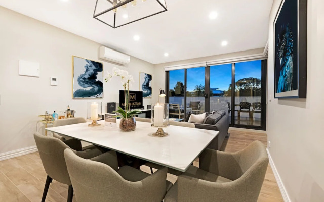Manhattan Apartments - Glen iris