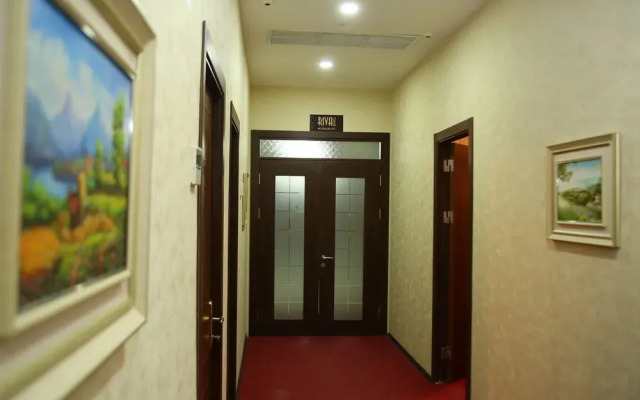 Riva Hotel
