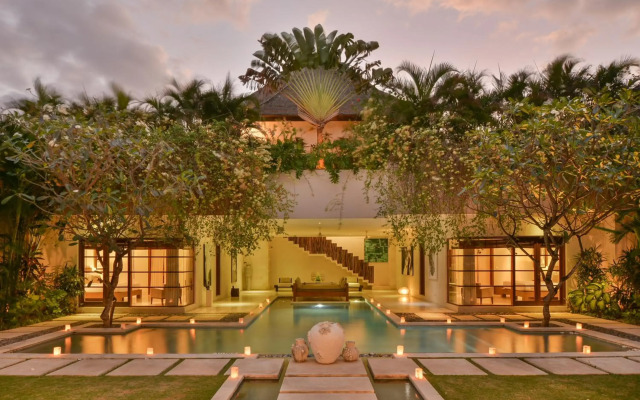 Nyaman Villas