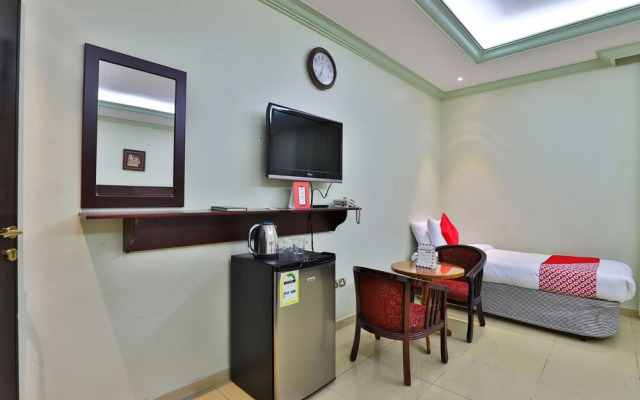 Oyo 425 Hotel Manazil Alfouz