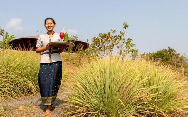 Hanchey Bamboo Resort