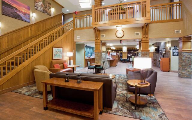 Hampton Inn Duluth Canal Park