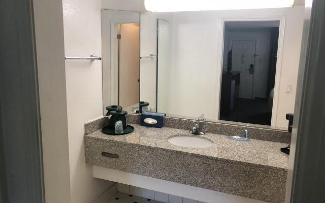 Americas Best Value Inn Denver