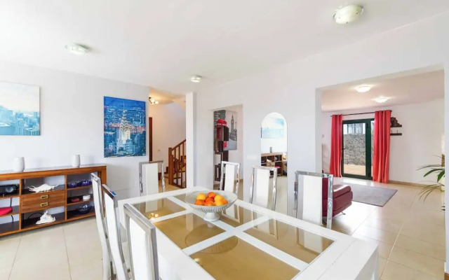 Villa Victoria